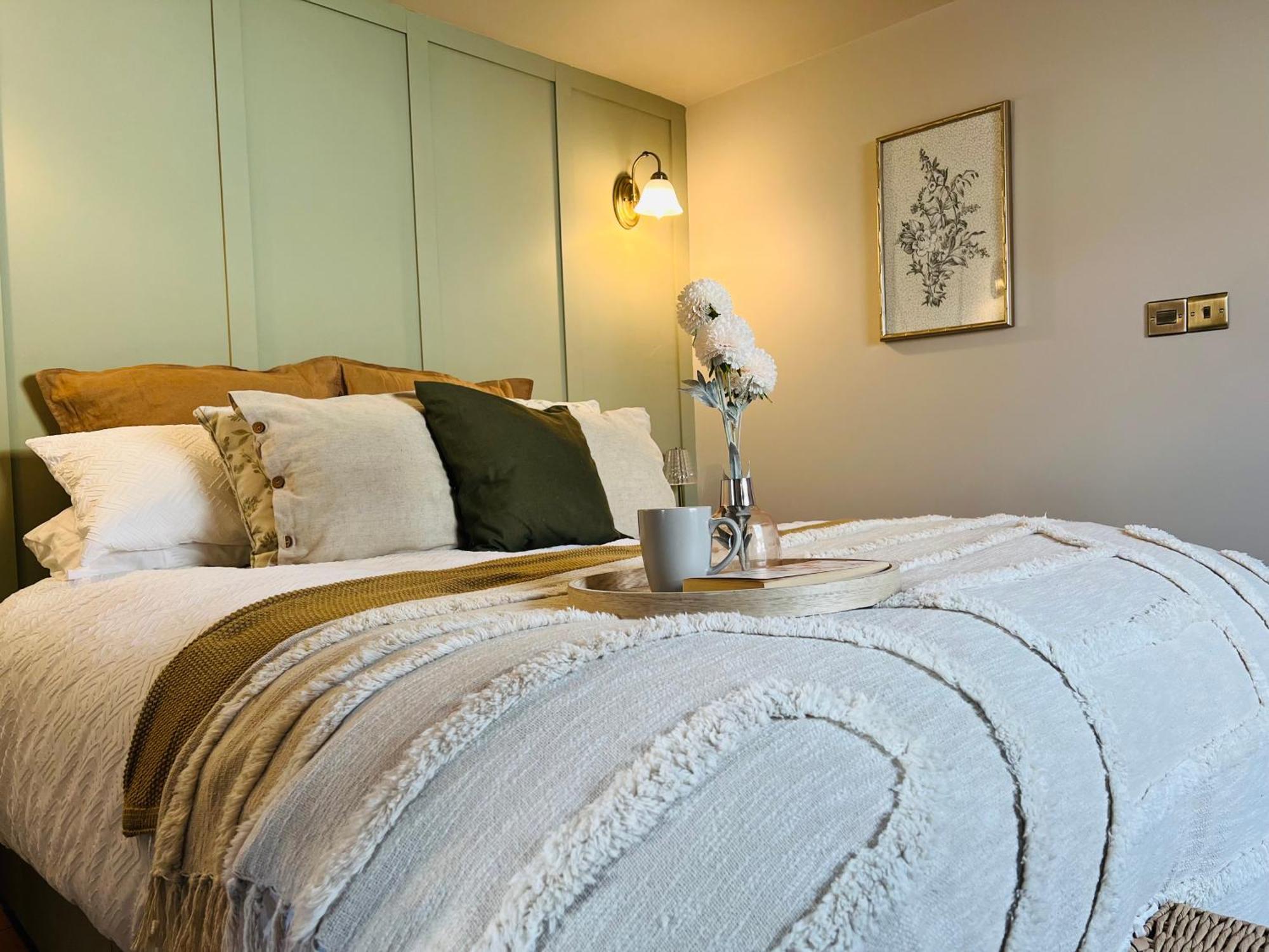 The Prestbury Annexe Apartment Челтнъм Екстериор снимка