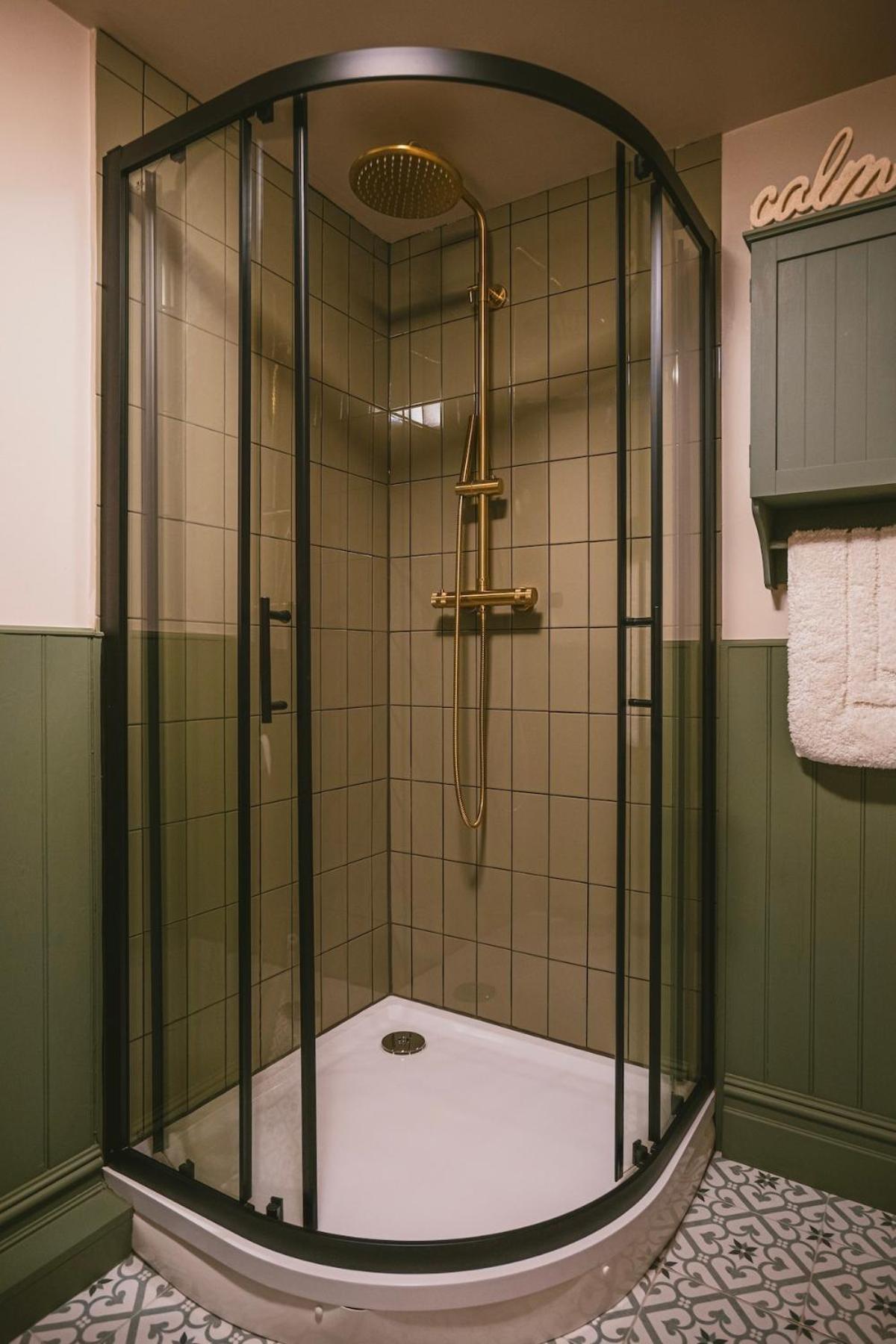 The Prestbury Annexe Apartment Челтнъм Екстериор снимка