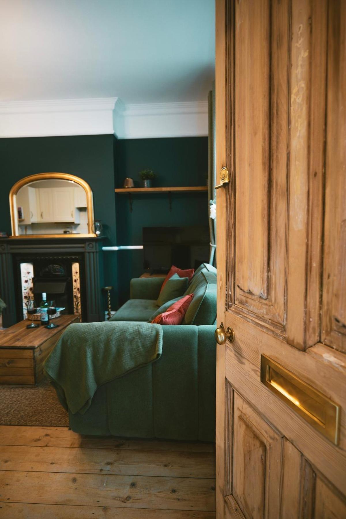 The Prestbury Annexe Apartment Челтнъм Екстериор снимка